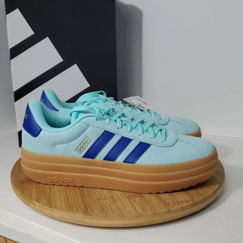 Adidas VL Court Bold Aqua Blue Stripes Suede Skateboarding Sneakers W 6 NWT